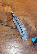 Load image into Gallery viewer, Silver Feather Pendant
