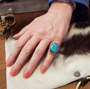 Sterling Silver/Turquoise Ring with rope border